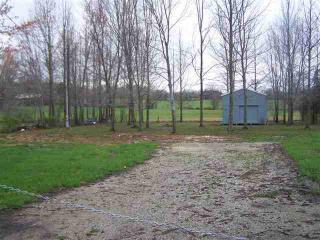 171 Chestnut St, Baxter, TN 38544-4417