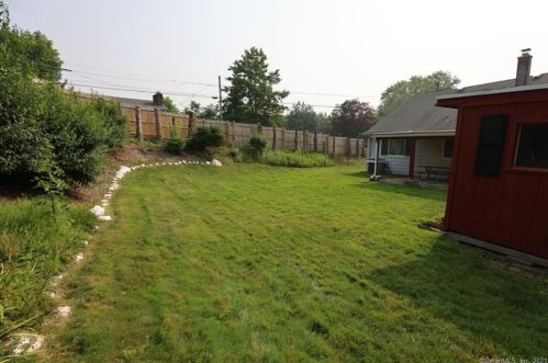 74 Harland Ave, Waterbury, CT 06705-3128