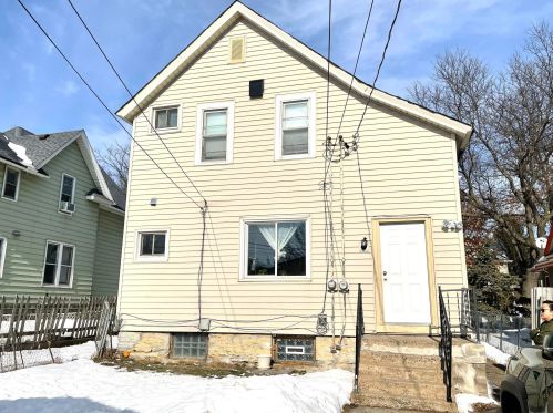 906 5th St, Saint Paul MN  55106-5230 exterior