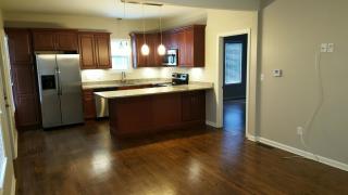 61 Merrell Ave, Southington CT  06489-3216 exterior