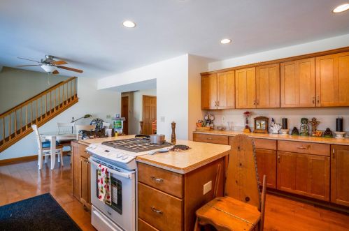 600 Rand St, Hobart IN  46342-2324 exterior