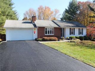 11 Crisman Dr, Bloomsbury, NJ 08804-4021