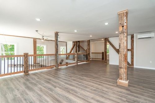 70 Peep Toad Rd, Killingly CT  06239-1522 exterior