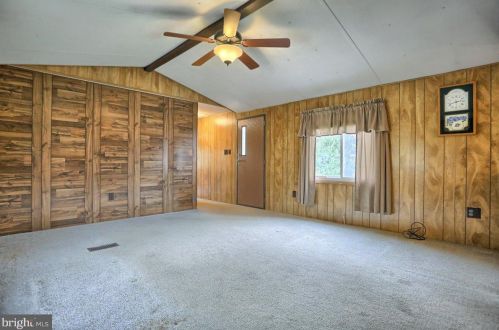 606 Spg Gdn St, Carlisle PA  17013-2526 exterior