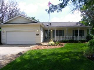 15223 Michael Dr, Plainfield, IL 60544-9396