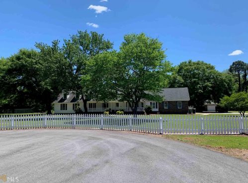 115 Thomas Ct, Kathleen, GA 31047-2206