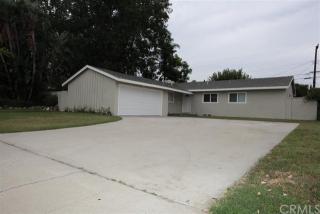 2113 Minerva Ave, Anaheim CA  92804-4430 exterior