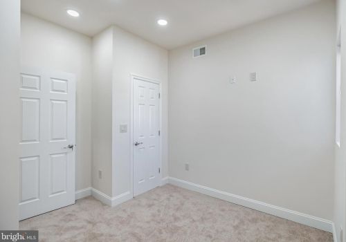 3940 16 St, Philadelphia PA  19146-1668 exterior