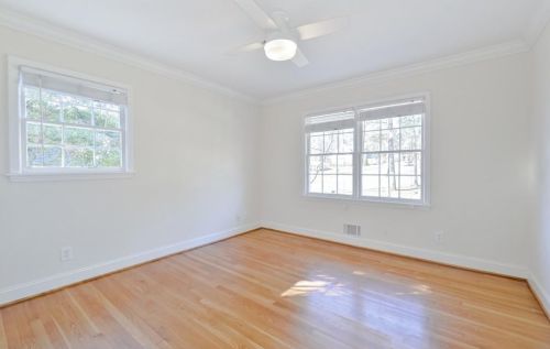 5830 Hilderbrand Dr, Atlanta GA  30328-4155 exterior
