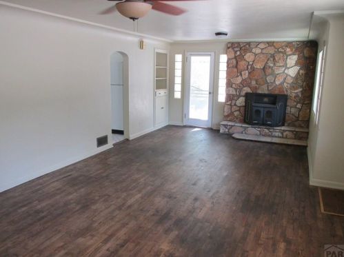534 Quillian Ave, Pueblo, CO 81005-1727