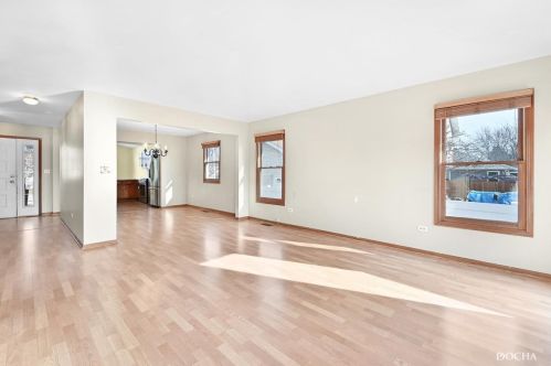 3614 Hennepin Dr, Joliet, IL 60431-9204
