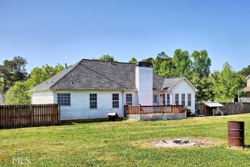 105 Melrose Creek Dr, Stockbridge GA  30281-2350 exterior