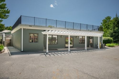 145 Nottingham Sq, Hackettstown NJ  07840-4236 exterior