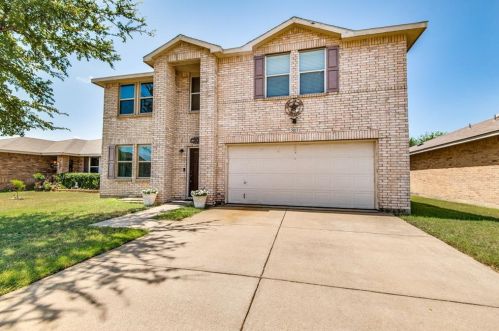 5013 Village Stone Ct, Fort Worth, TX 76179-7309