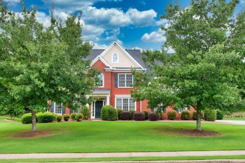 3903 Lost Oak Dr, Buford, GA 30519-4510