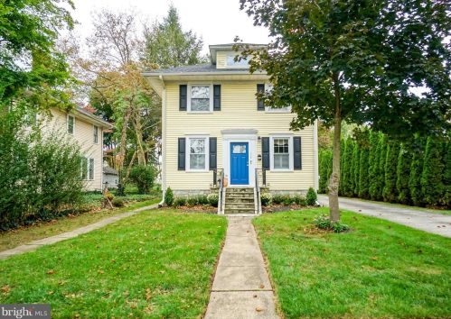 773 Lake Dr, Trenton, NJ 08648-4417