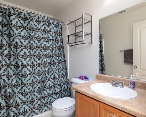 43113 Homestead St, Lancaster CA  93535-4837 exterior
