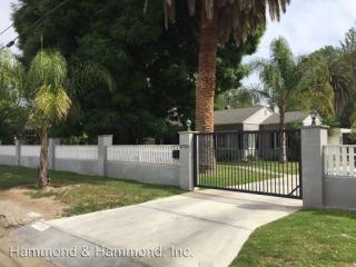 6736 Encino Ave, Van Nuys CA  91406-5352 exterior