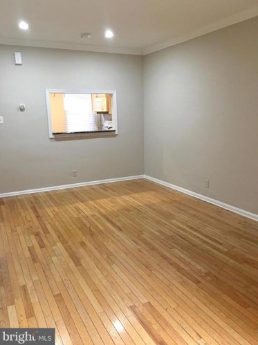 340 12 St, Philadelphia PA 19147-1832 exterior