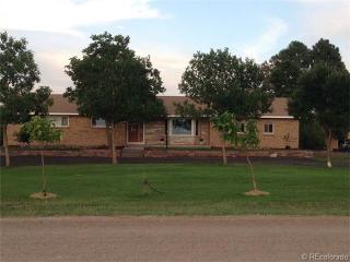 212 Dutch Valley Rd, Bennett, CO 80102-8730