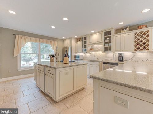 16325 Whitehaven Rd, Silver Spring MD 20906-1129 exterior