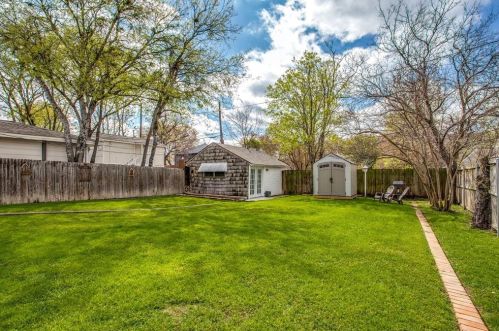 4333 Locke Ave, Fort Worth TX  76107-5410 exterior