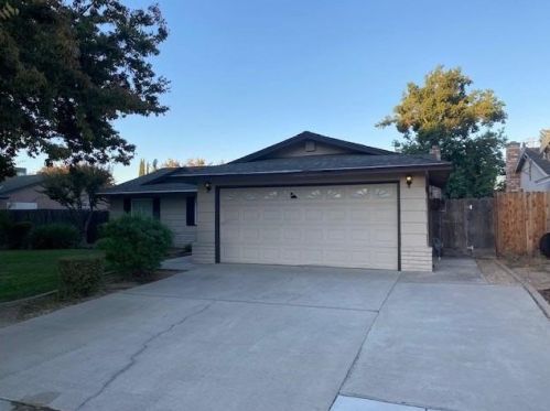 3815 Wesson Ranch Rd, Modesto, CA 95356-1122