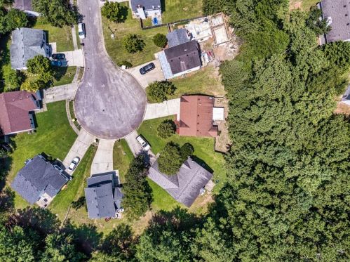 108 Brandon Ridge Cir, Stockbridge GA  30281-6484 exterior