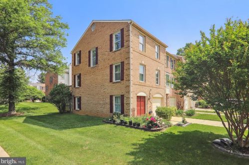 2 Sonata Ct, Silver Spring MD 20901-5064 exterior