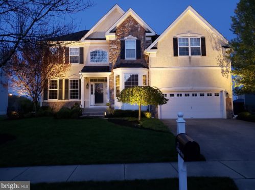3 Banbury Rd, Lumberton Township, NJ 08048-4546
