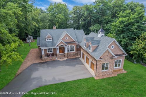 139 Cold Indian Spg Rd, Tinton Falls NJ 07712-3247 exterior