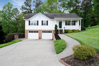 51 Castleview Dr, Ringgold, GA 30736-6900