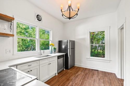 1463 Desoto Ave, Atlanta GA  30310-4338 exterior