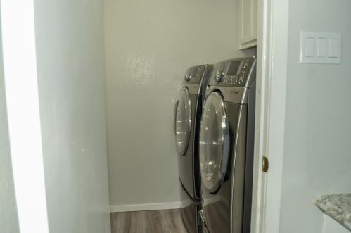 7721 Westcliff St, North Richland Hills TX 76179-4633 exterior