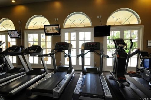 2365 Watermarke Pl, Irvine CA  92612-7695 exterior