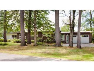11 Wilson St, Rochester, NH 03867-3441