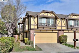 3771 Goldfinch Ter, Fremont, CA 94555-1541