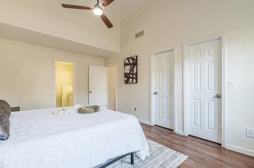 2286 Charleston Pointe, Atlanta GA  30316-3025 exterior