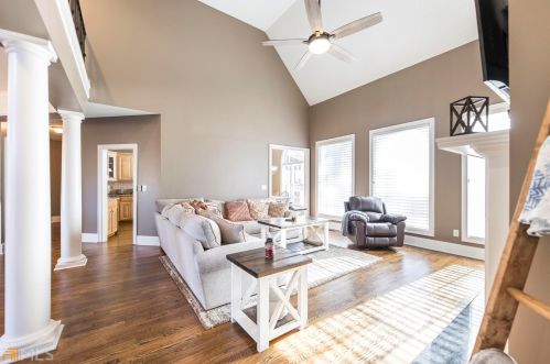 331 Royal Crest Cir, Kathleen GA  31047-2170 exterior