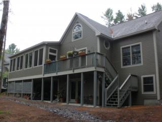 33 Greensward Dr, Grantham, NH 03753-5443