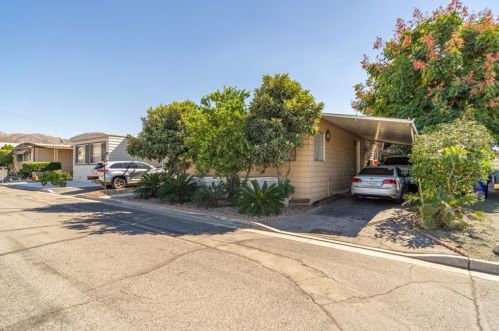 89 Sir Galahad Dr, Riverside, CA 92507-6950