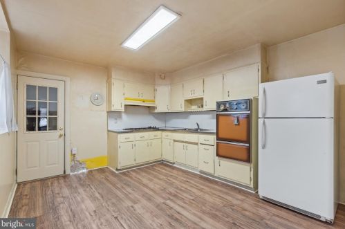 1424 Jackson St, Philadelphia PA  19145-3617 exterior