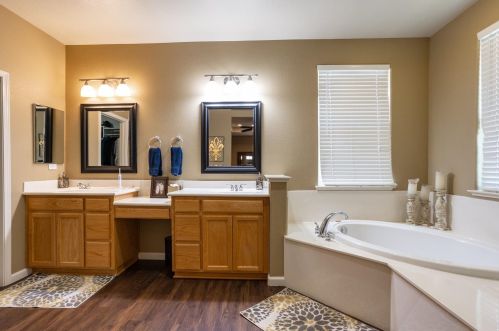 573 Stetson Dr, Valley Home CA  95361-8689 exterior