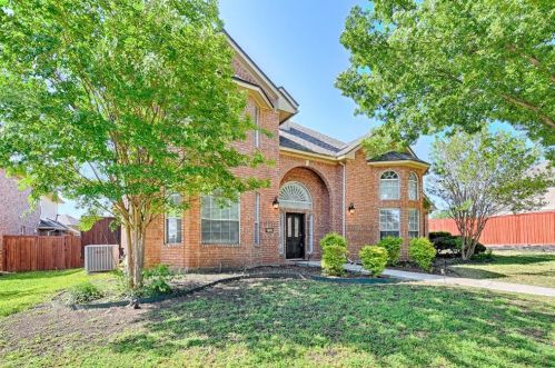 1008 Seminole Trl, Carrollton TX  75007-2876 exterior