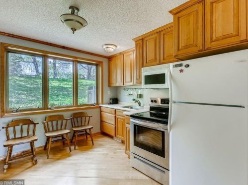 2265 James Ct, Saint Paul MN  55122-2317 exterior