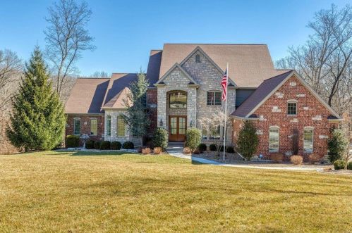 3878 Stanton Ct, Defiance, MO 63341-1702