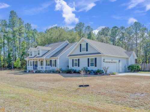 35 Serenity Farms Rd, Woodbine, GA 31569-4445