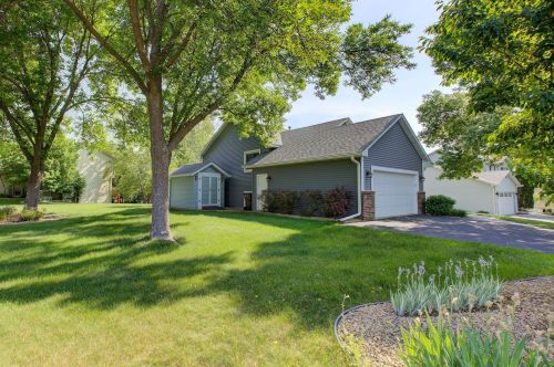 9056 Glacier Rd, Saint Paul MN  55125-3465 exterior