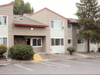 2525 Stephens St, Roseburg OR  97470-1380 exterior