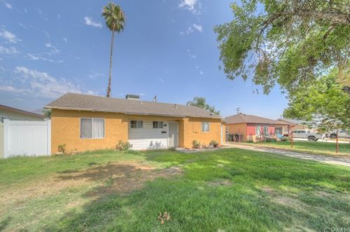 3419 Garden Dr, San Bernardino, CA 92404-2645